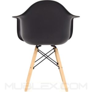 Silla Eames negra cb 1
