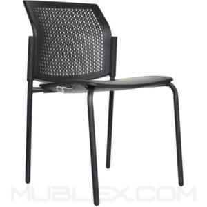 Silla Logan negra plastica 3