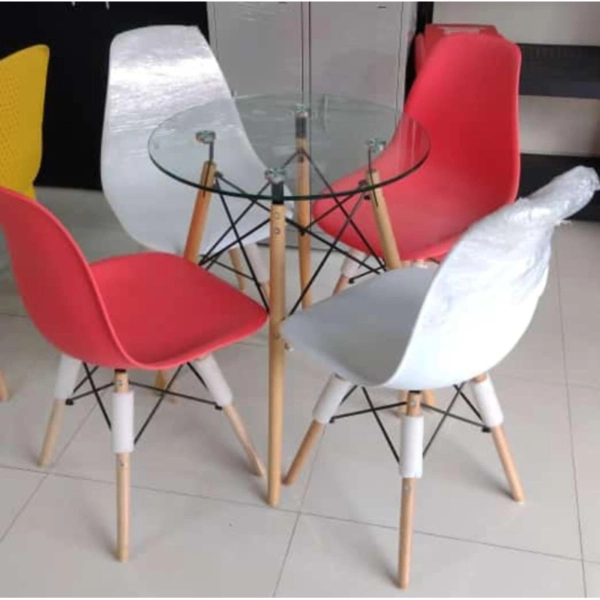 Mesa Eames 60