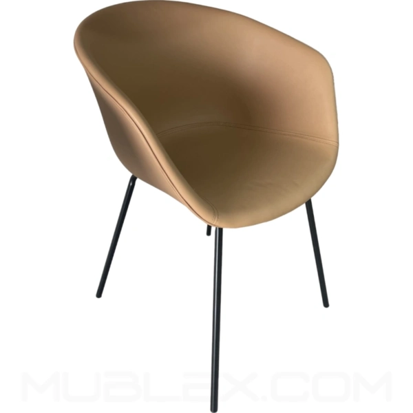 Sillón cuerina Roger café 6